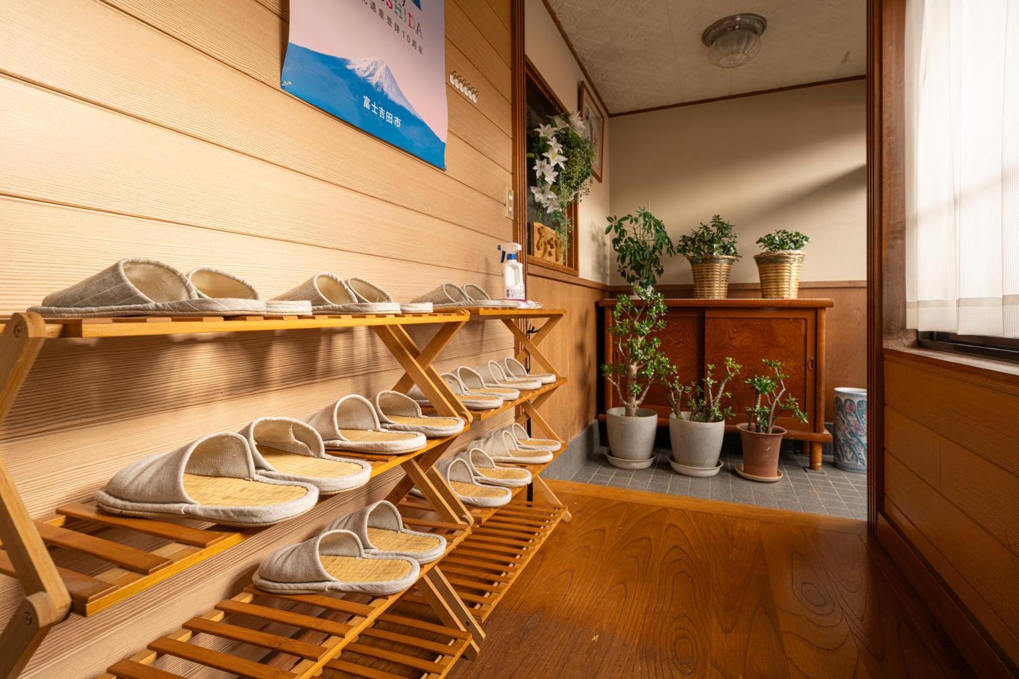 Asahi Guest House Fujiyoshida Luaran gambar